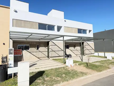 Duplex En Venta Terrazas de Manantiales 3 dormitorios