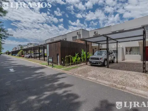 Departamento tipo duplex de 4 amb  en venta en El Sendero - Nordelta