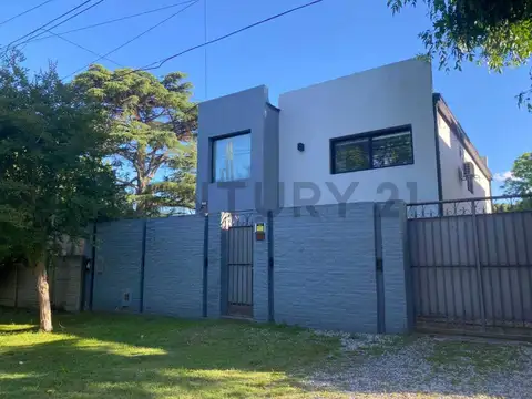 Casa en ALQUILER en City bell