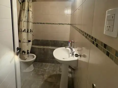 Depto Tipo Casa en Alquiler de 2 dormitorios