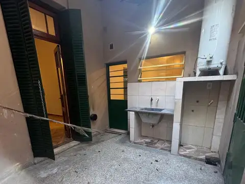 Depto Tipo Casa 3 ambientes con 1 baño