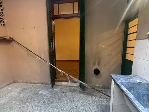 Departamento tipo casa tres ambientes sin expensas
