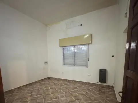 Depto Tipo Casa en Alquiler de 3 ambientes