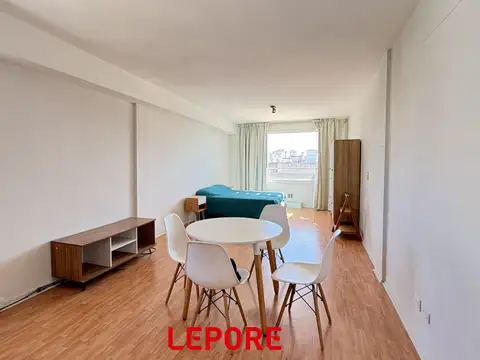 AZCUENAGA 500, Piso 8