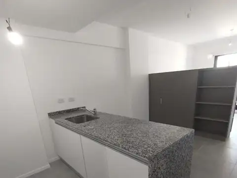 Departamento en Alquiler en Centro, $ 380.000