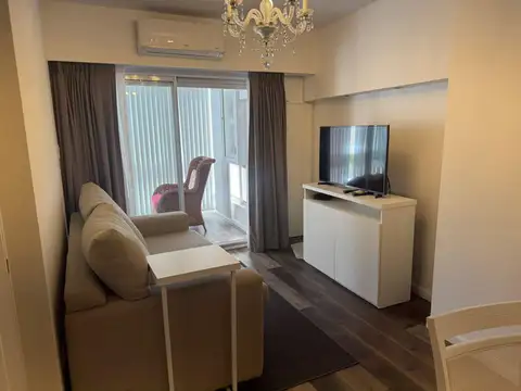 Departamento en Alquiler Temporal en Centro, $ 990.000