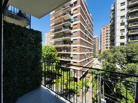 Departamento en Venta en Acassuso Vias  /  Santa Fe, USD 137.000