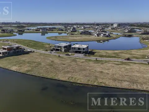 DOBLE lote en venta en el Barrio Los Puentes, Nordelta