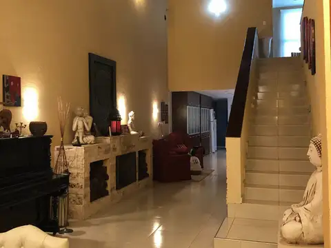 Casa en Venta en Remedios De Escalada, USD 450.000