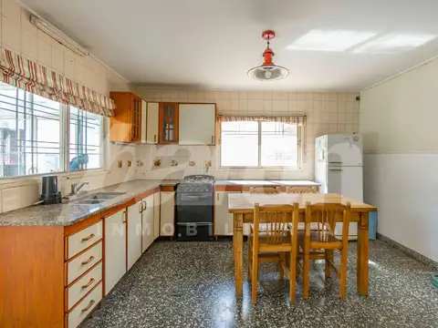 Casa - Venta - Argentina, Almirante Brown - Bartolome Cerretti 1434