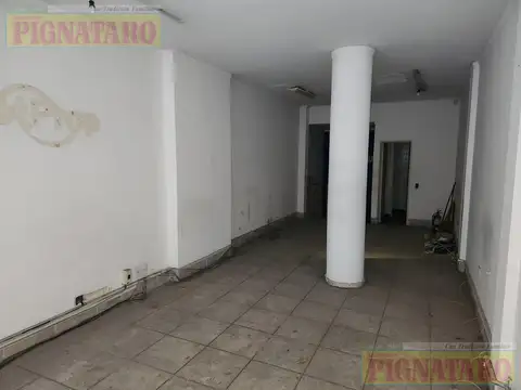 Local en Venta en Almagro, USD 140.000