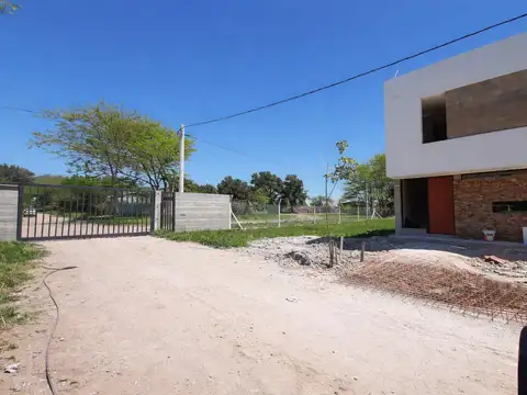 149 e/41y42 terreno en venta