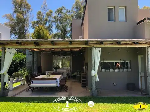 Casa en Venta al Noreste