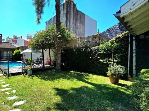 VENTA - CASA 5 AMB en OLIVOS