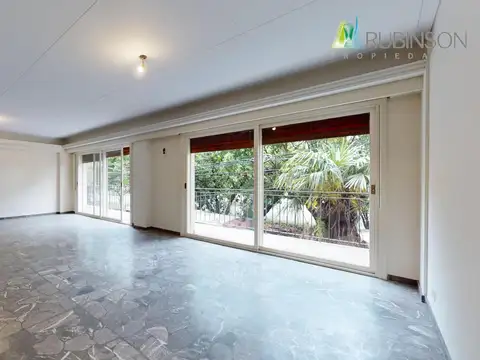 Venta departamento 5 ambientes patio balcón cochera Belgrano
