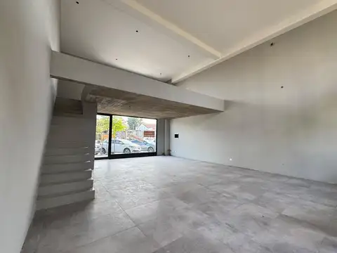 Local en Alquiler en Bella Vista, USD 2.000