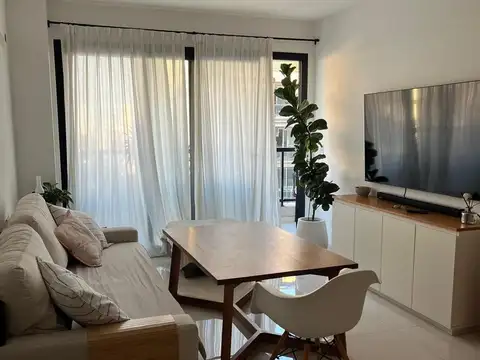 Departamento en Alquiler 4 amb Piso 10° c/Cochera y Amenities Av.Boyaca 600. Flores $3.000.000 Exp. 