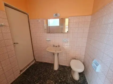 Depto Tipo Casa en Venta 45 años