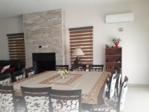Casa en Venta en El Nacional Club De Campo, USD 280.000