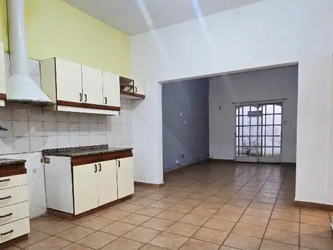 Mariano Santa Maria 3300, Piso pb