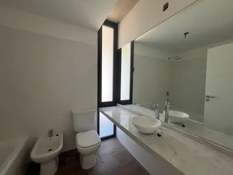 Dpto en alquiler de 2 amb con balcón en Terrazas de Sta María. Villanueva