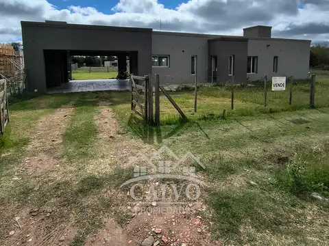 Casa en Venta. Barrio Los Álamos. Mercedes, Buenos Aires.