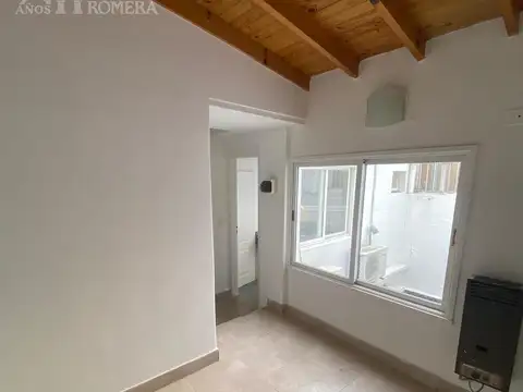 Venta Casa De Estilo Juncal y Aguero Ideal empresas