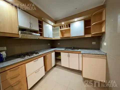 Venta Casa De Estilo Juncal y Aguero Ideal empresas