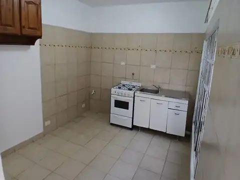 Depto Tipo Casa en Alquiler de 1 dormitorio