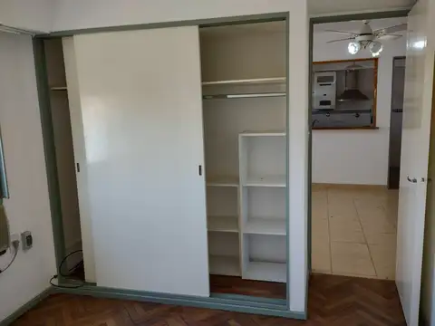 Balcarce 3400, Piso 2