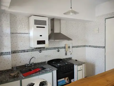 Departamento en Alquiler en Villa Ballester, $ 630.000