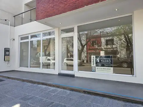 Local comercial en alquiler. Centro. Lujan