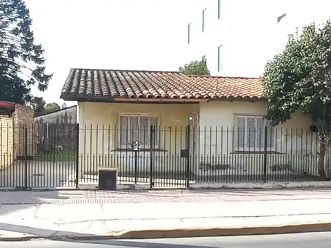 CASA EN POLVORINES