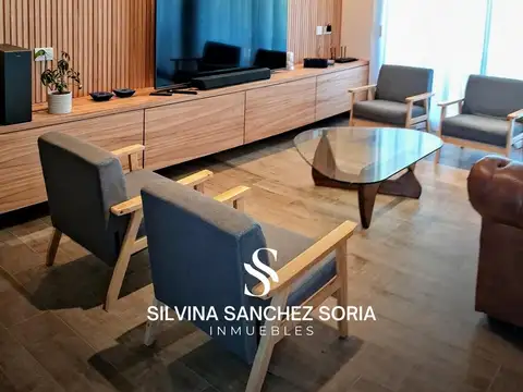 Casa 5 ambientes con 4 baños