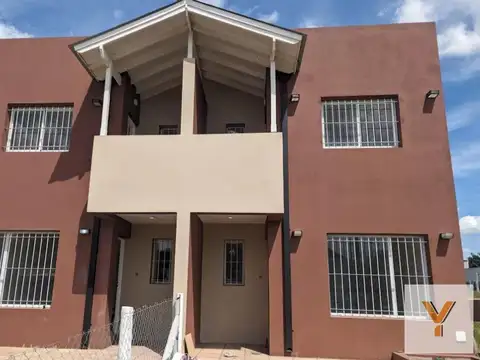 PH en venta - 2 Dormitorios 2 Baños - Cocheras - 200Mts2 - Quequén, Necochea