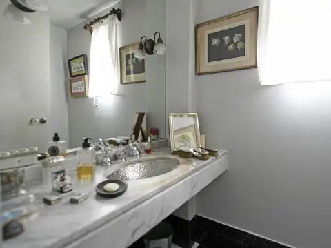 Departamento en Venta con 3 cocheras