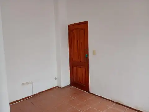 Depto Tipo Casa en Alquiler de 2 dormitorios