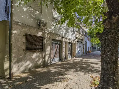 PH en Venta de 2 dormitorios con garage y patio en La Plata - Zona Parque Saavedra