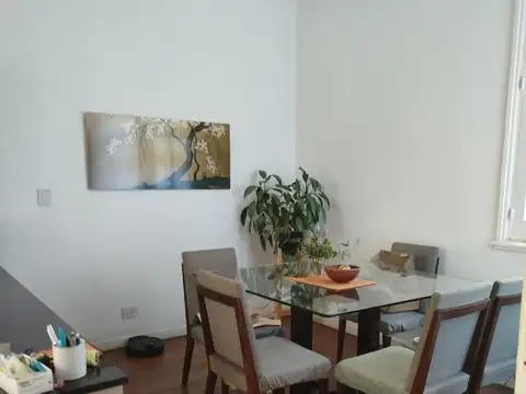 9 De Julio 1200, Piso 1