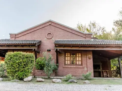 Casa en Venta con 1 cochera