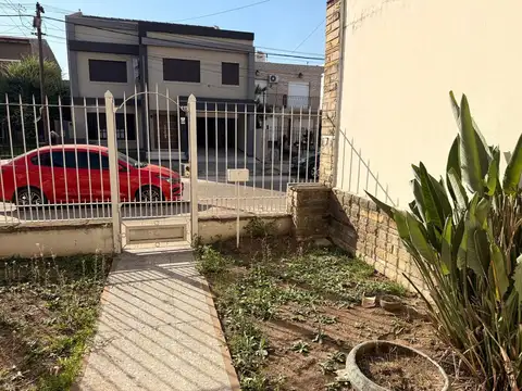 Casa en Venta en Moron Sur, USD 127.000