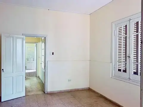 Local en Venta 50 años