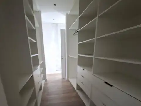 Casa en Alquiler en La Codorniz, USD 1.700
