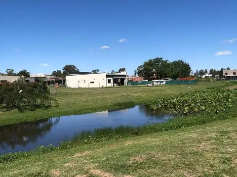 Terreno en venta - 560mts2 - Pilar