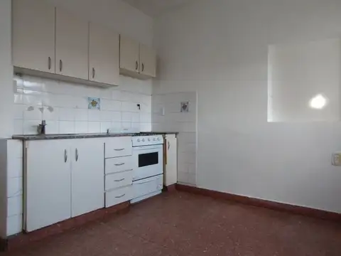 Depto Tipo Casa en Venta en Villa Ballester, USD 41.500