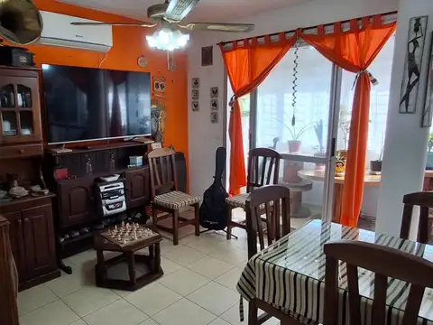 Felix Aguilar 2713 , Piso PB