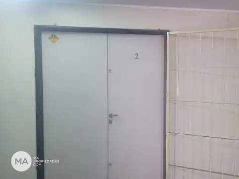 Oficina en Venta con 1 cochera