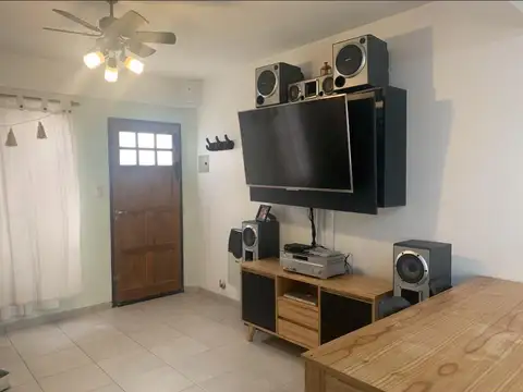 Casa en Alquiler en Haedo, $ 680.000