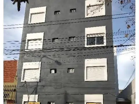 Alquiler Departamento 2 AMB c/patio Caseros, Tres de Febrero