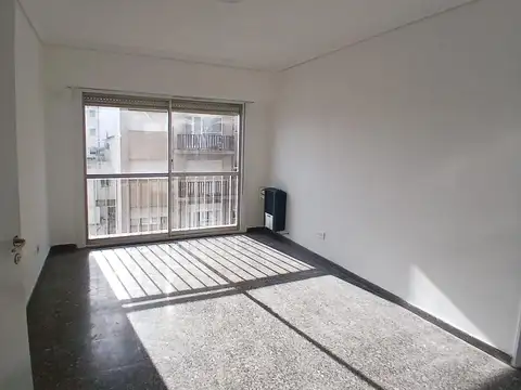 25 de Mayo al 3200